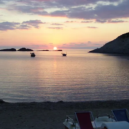 Il Lentischio - Corbezzolo Vakantiehuis SantʼAntìoco
